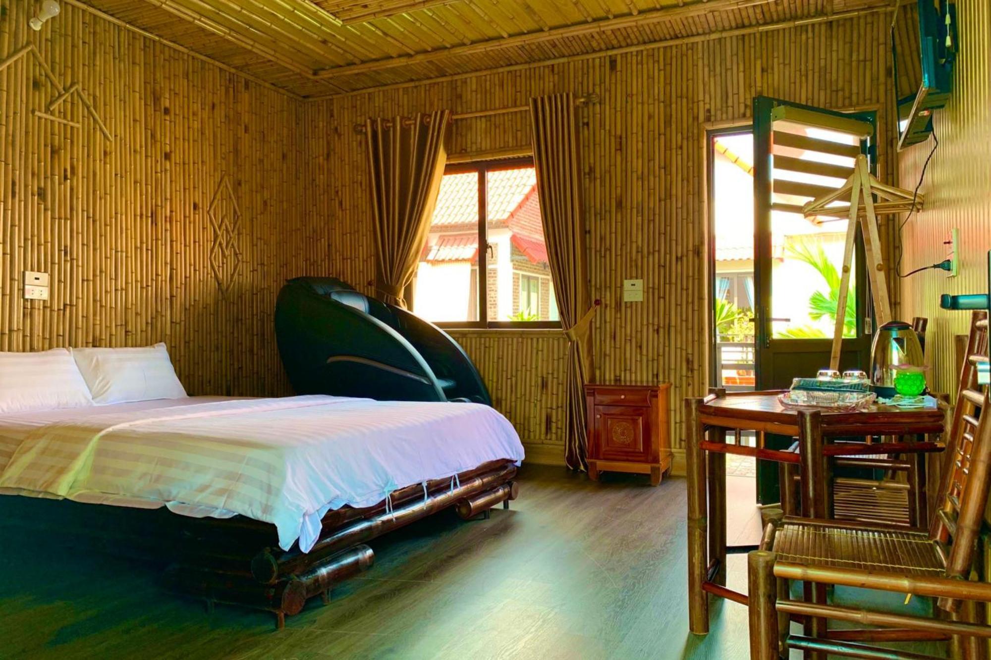 Bed and Breakfast The Pineapple House Ниньбинь Экстерьер фото